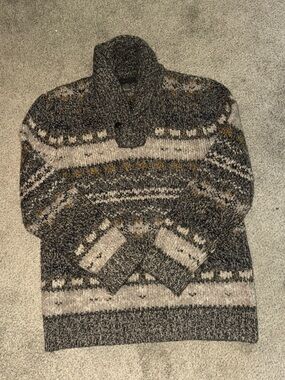 Men’s L.L. Bean Signature Sweater in Gray, Cream & Brown